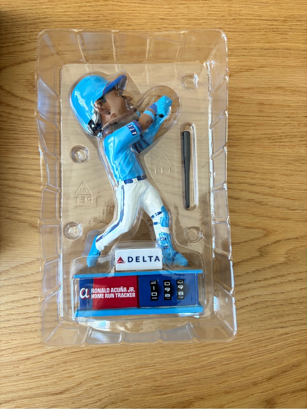 Atlanta Braves Ronald Acuna Jr. Home Run Tracker Bobblehead 6/16/26 NWT - Picture 8 of 10